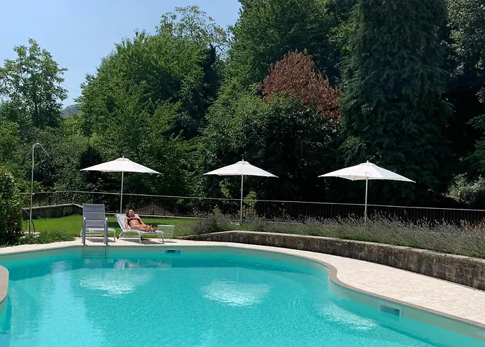 Alloggio per agriturismo Borgo La Morra *