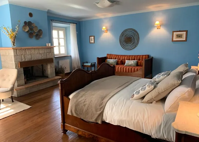 Alloggio per agriturismo Borgo La Morra