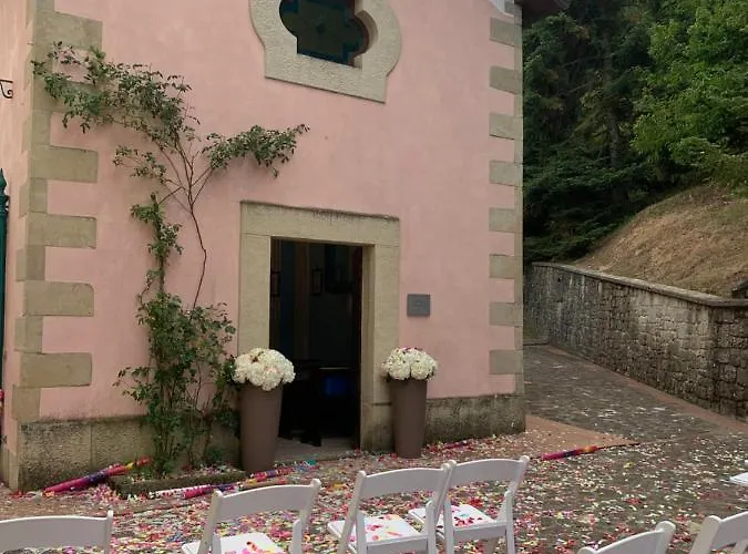 Borgo La Morra Alloggio per agriturismo *