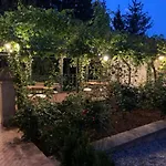 Borgo La Morra ファームステイ パヴッロ・ネル・フリニャーノ
