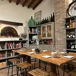 ファームステイ Borgo La Morra パヴッロ・ネル・フリニャーノ