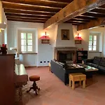 Borgo La Morra
