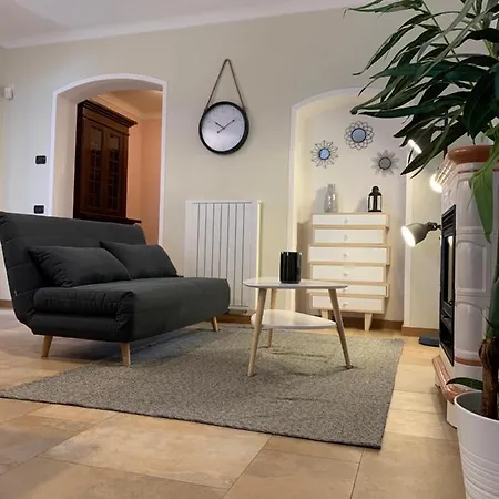 Farmház Borgo La Morra