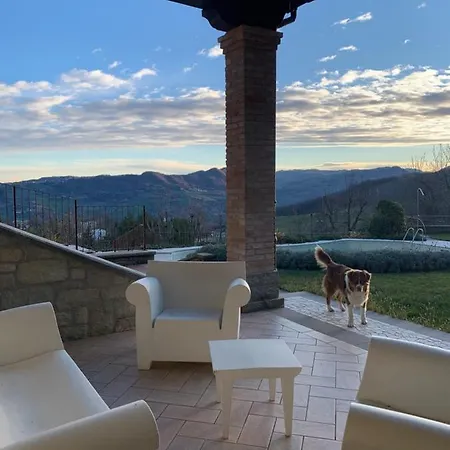 Farm stay Borgo La Morra