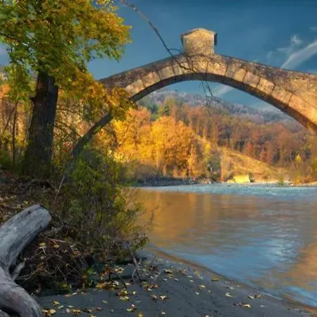 Farmház Borgo La Morra