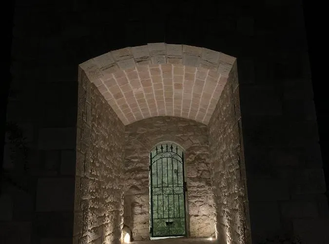 Borgo La Morra * Pavullo nel Frignano